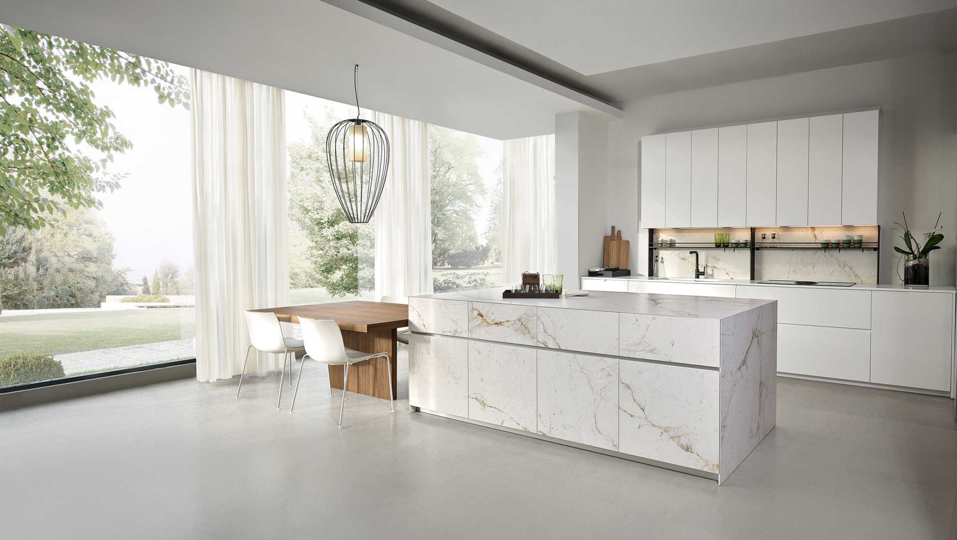 NOLI-european-style-kitchen-white