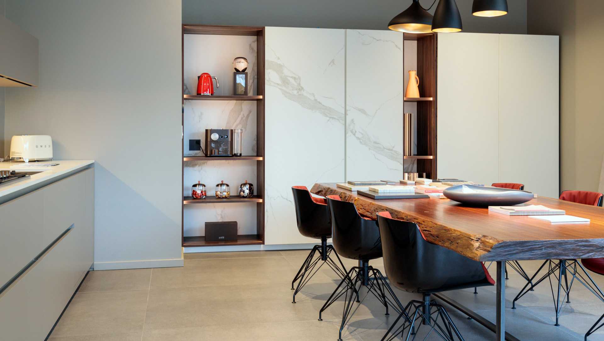 Cabinets with Sintered Stone in Cincinnati Kitchen